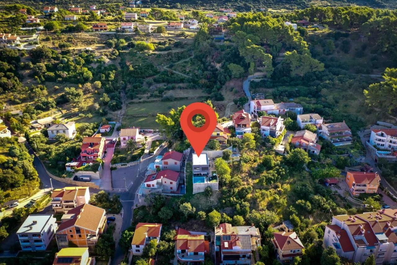 Villa Venka Раб Екстериор снимка