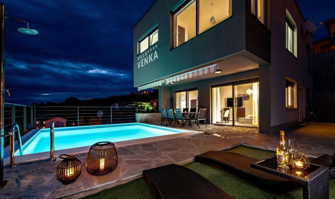 Villa Venka Раб Екстериор снимка